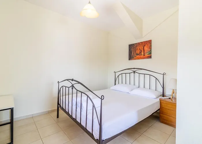 Finas Penthouse Apartament Kawala