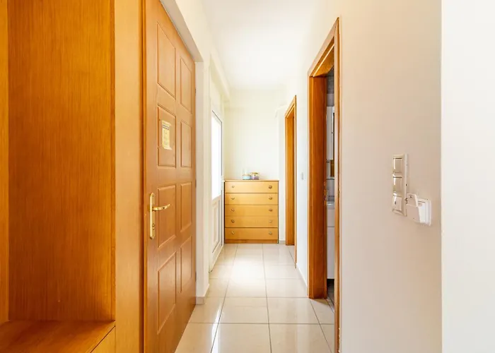 Finas Penthouse Apartment